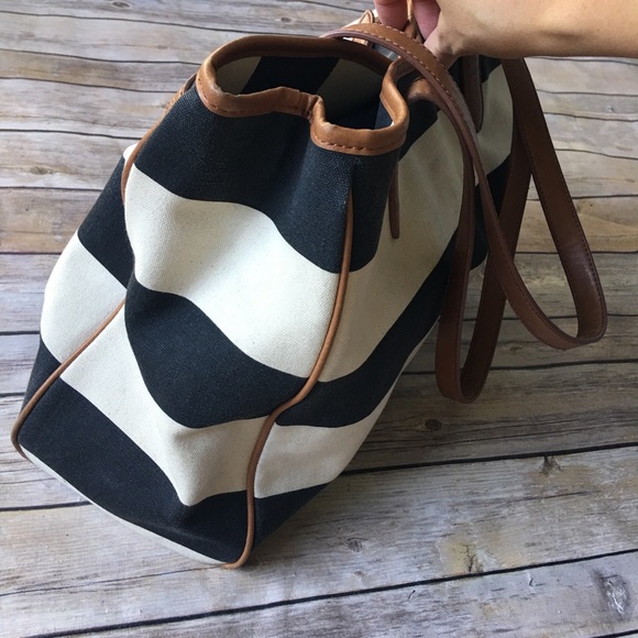 Tommy navy white classic stripe nautical bag - Picture 8 of 8